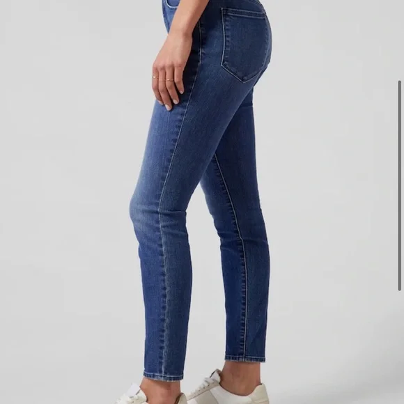 Athleta Sculptek Skinny Jeans - Picture 3 of 10